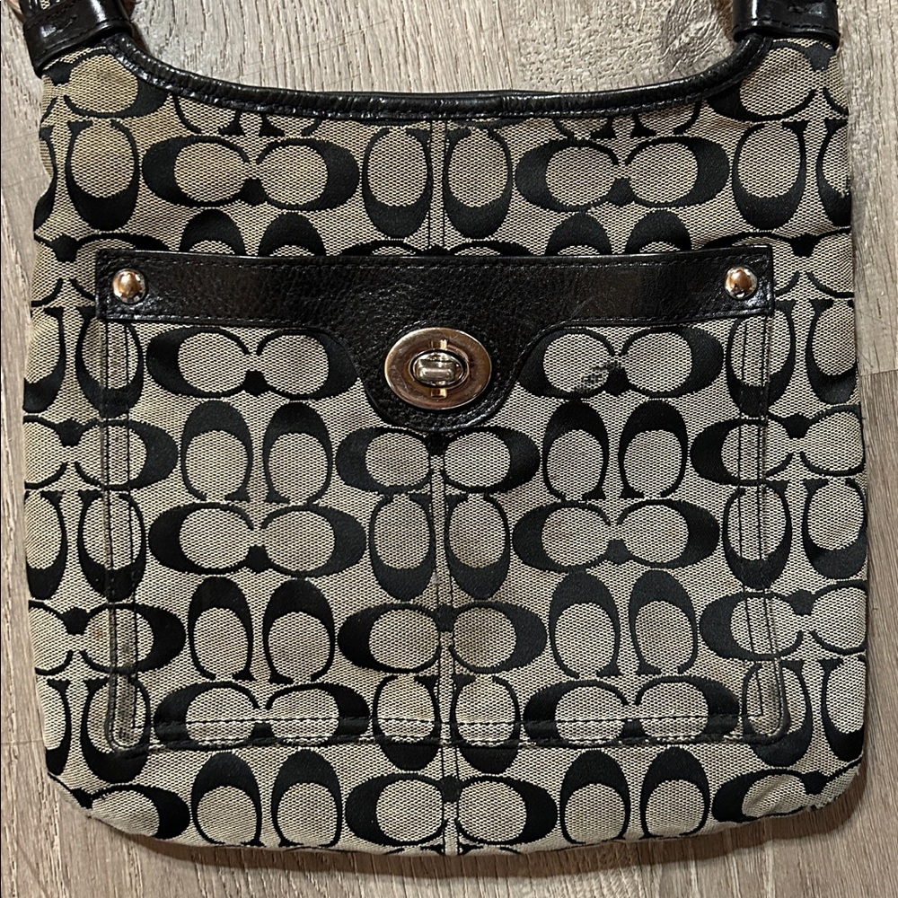 Coach Black and Tan Shoulder Bag Peyton Pocket Signature Tote - Picture 3 of 7